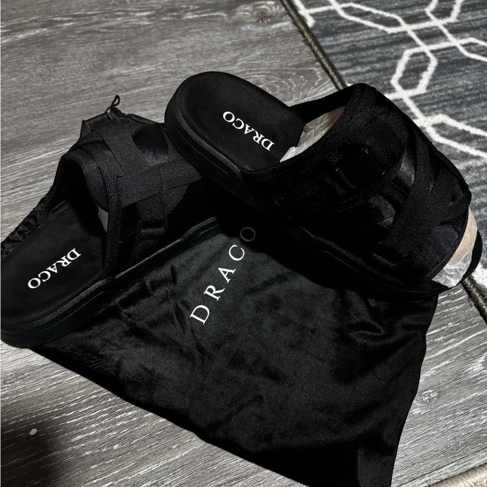 DRACO Black Men's Loafers & Slip-Ons